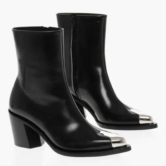 Alexander McQueen Shoes - NEW Alexander McQueen block heel leather booties